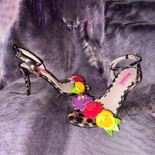 Betsey Johnson sandals